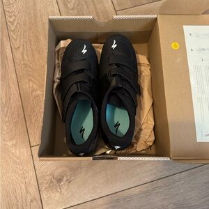 Body Geometry Specialized women's Black Cycling Shoes